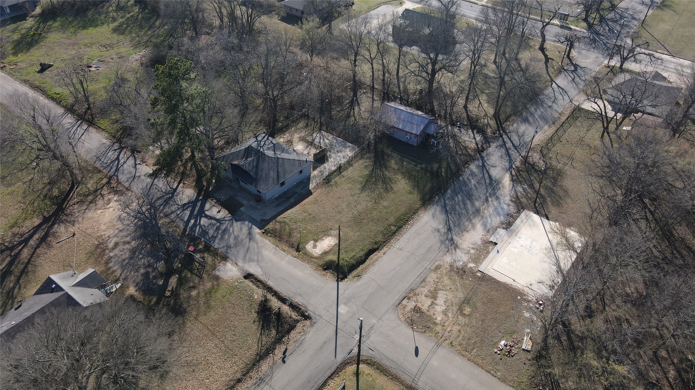 1481 NE 10 Paris TX 75460