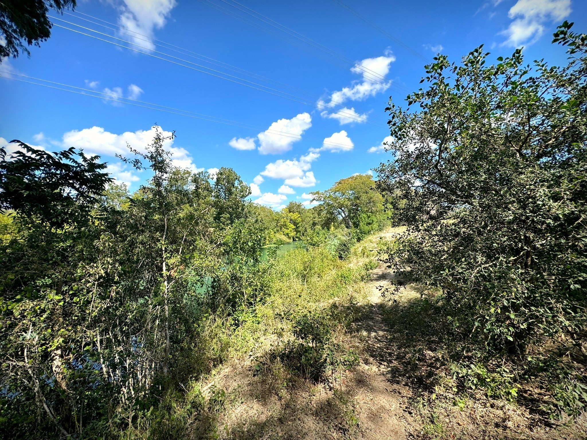 4194 SE River Road Martindale TX 78655