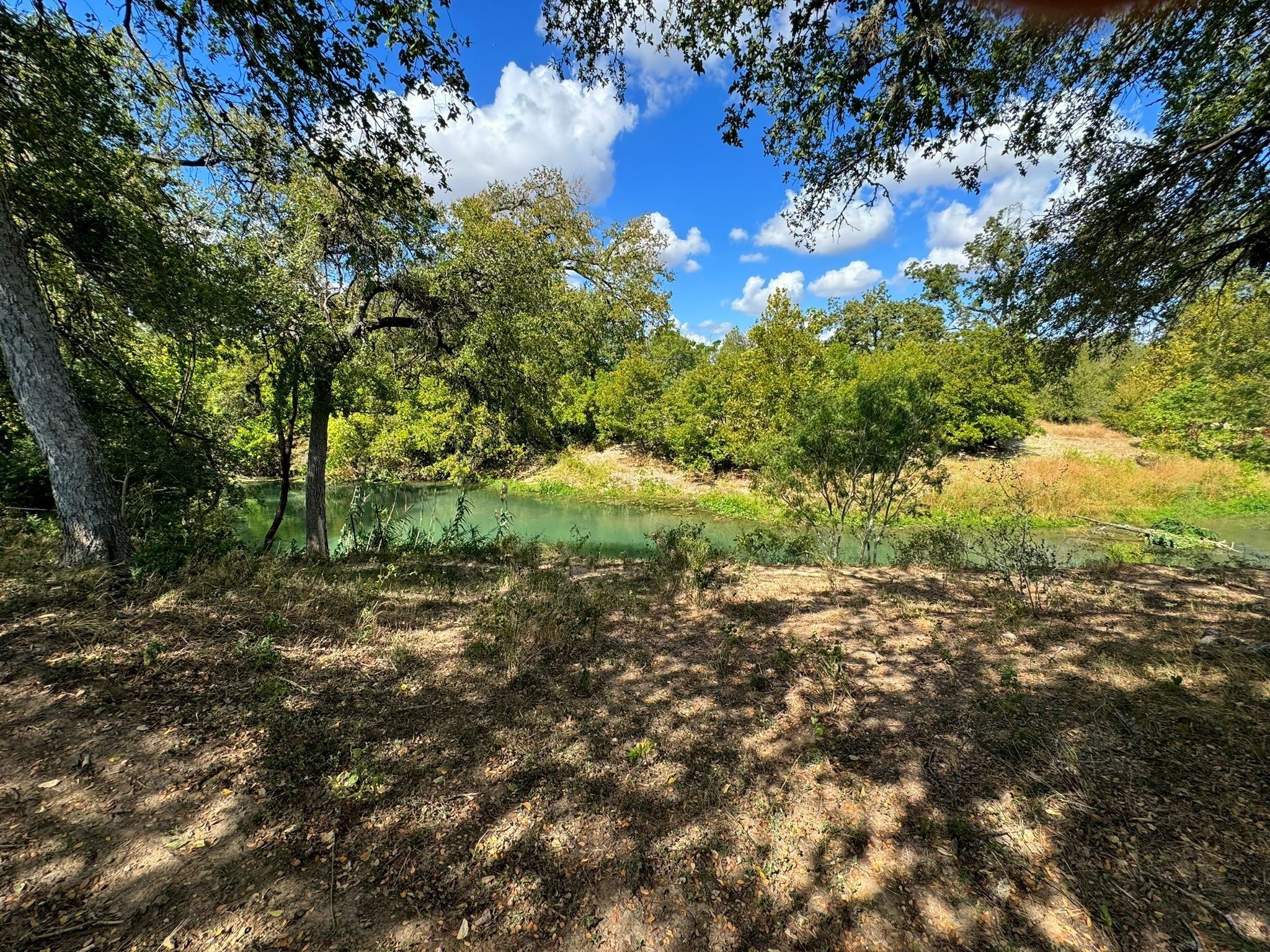 4194 SE River Road Martindale TX 78655