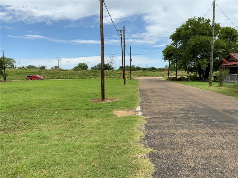 710 E Park Street Waco TX 76705