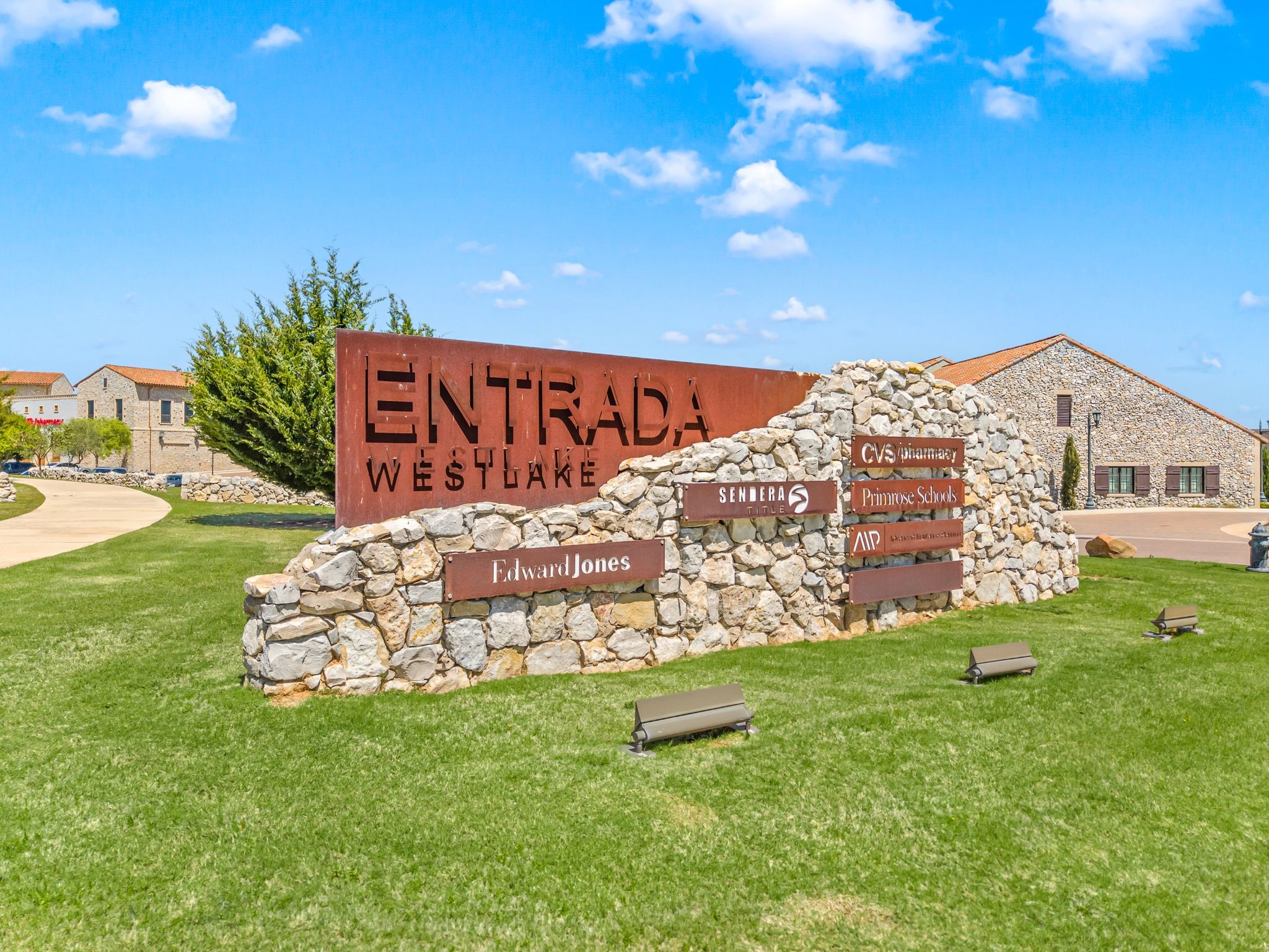 28 Cardona Drive Westlake TX 76262