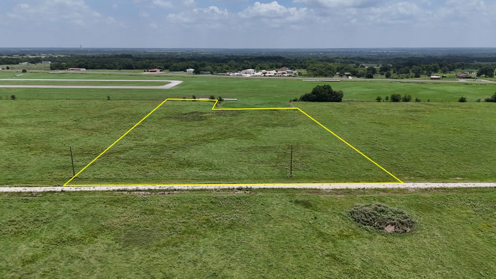 P2L18 County Road 463 Mexia TX 76667