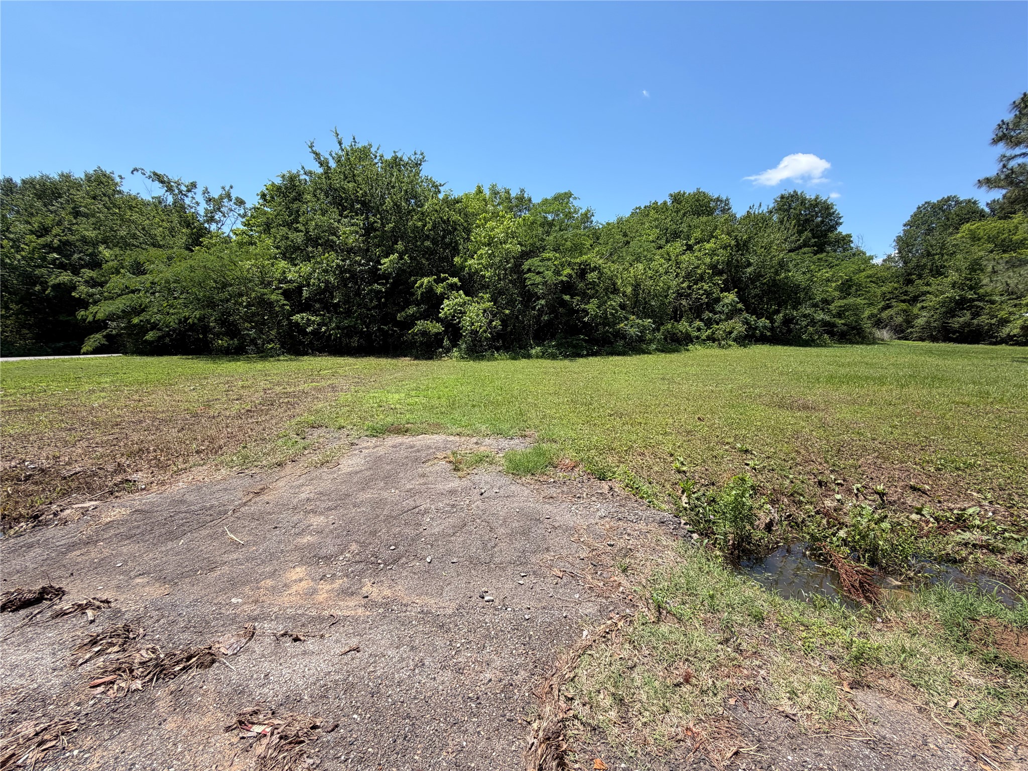 1501 12th Street NE Paris TX 75460