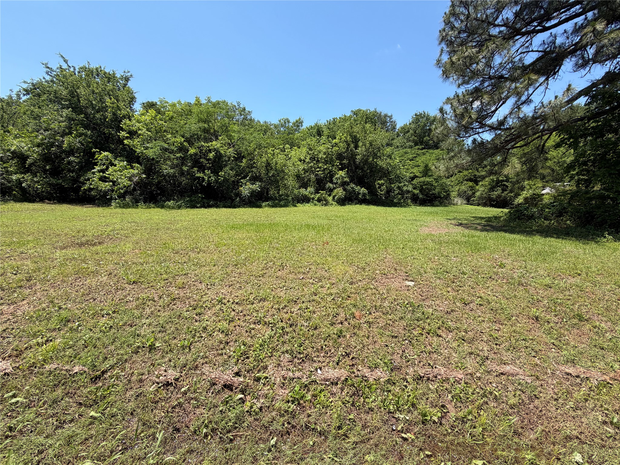 1501 12th Street NE Paris TX 75460