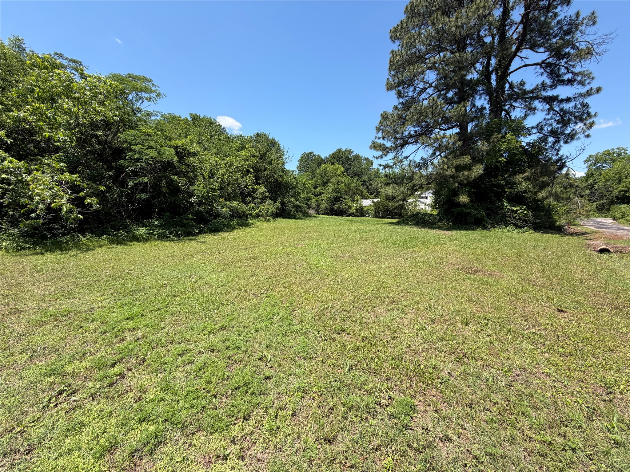 1501 12th Street NE Paris TX 75460