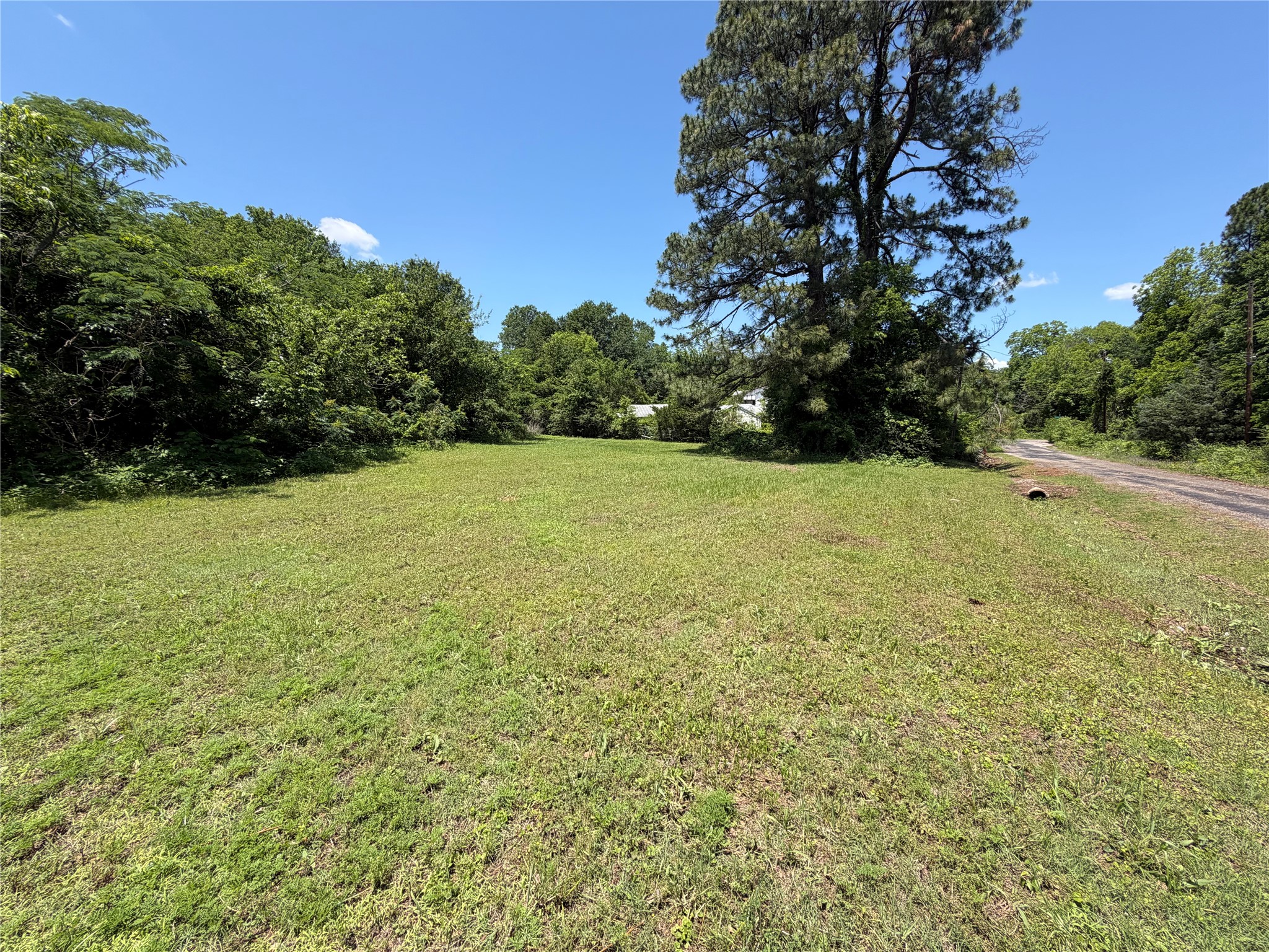 1501 12th Street NE Paris TX 75460