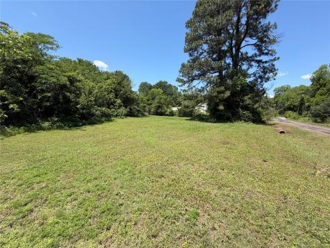 1501 12th Street NE Paris TX 75460