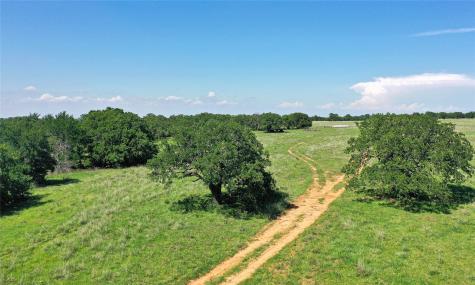 136 Acres Fm 2127 Bowie TX 76230