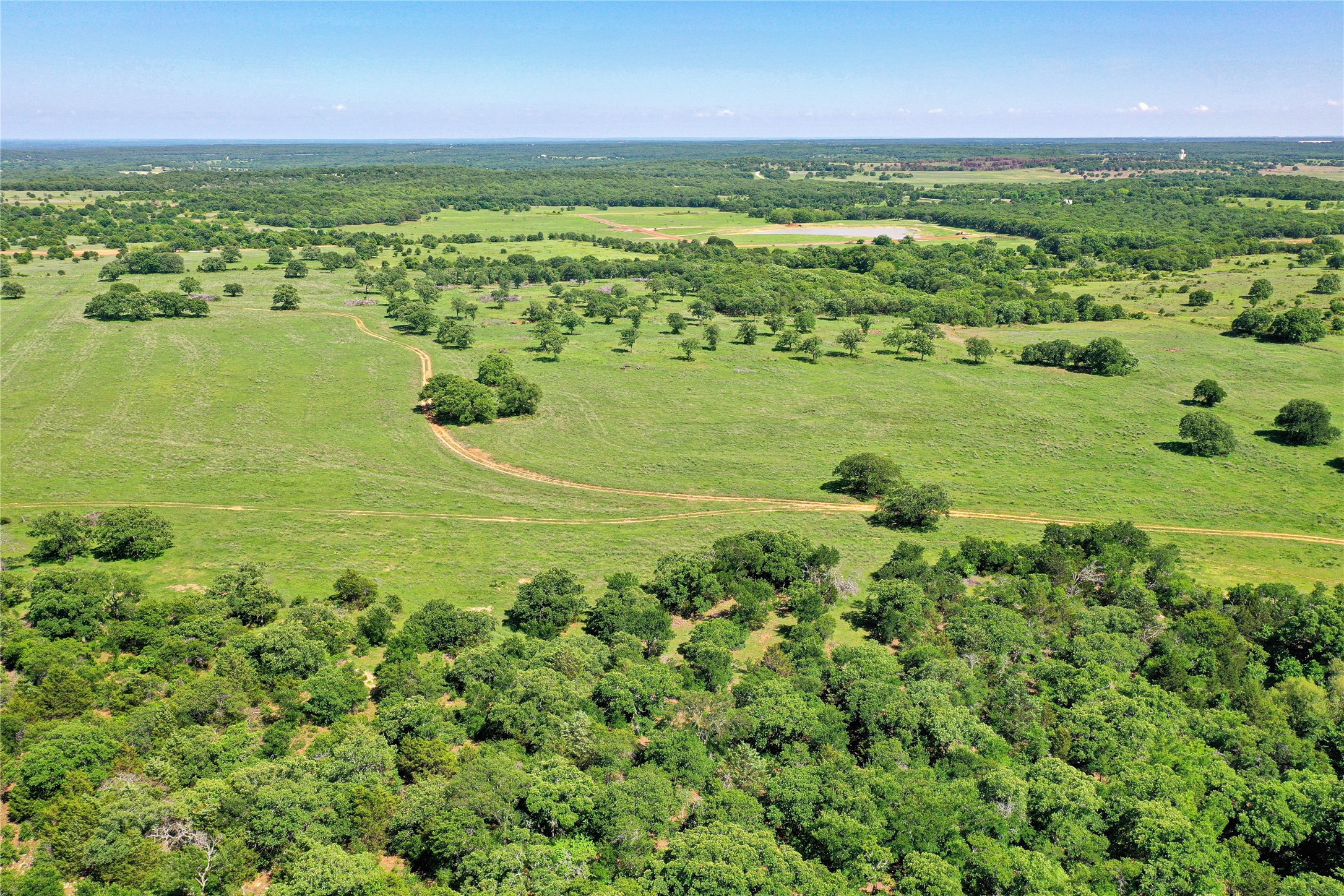 136 Acres Fm 2127 Bowie TX 76230