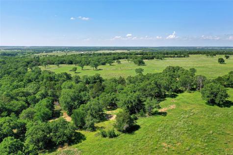 136 Acres Fm 2127 Bowie TX 76230