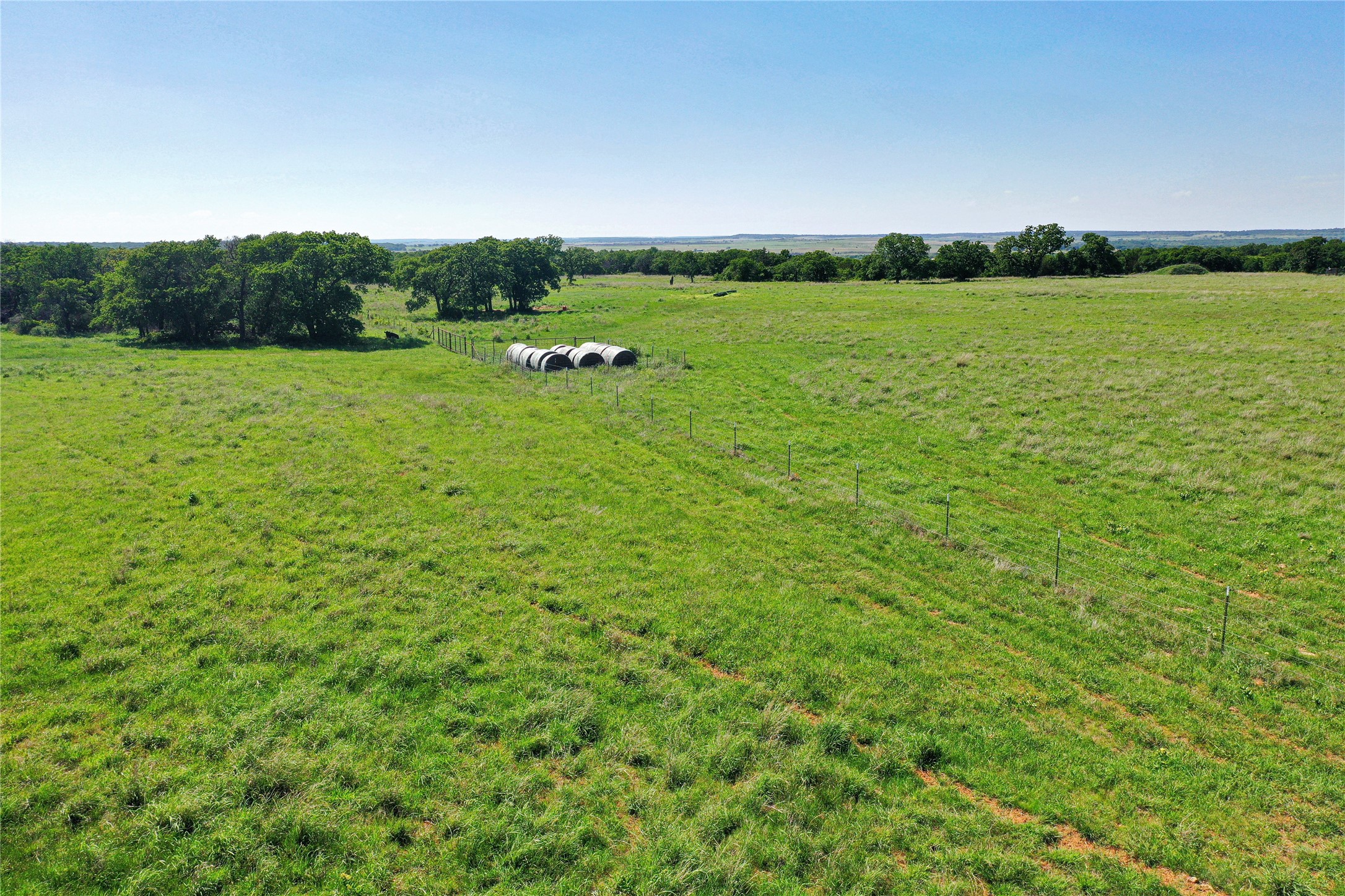 136 Acres Fm 2127 Bowie TX 76230