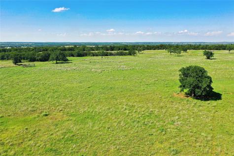 136 Acres Fm 2127 Bowie TX 76230