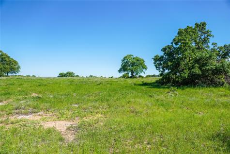 136 Acres Fm 2127 Bowie TX 76230
