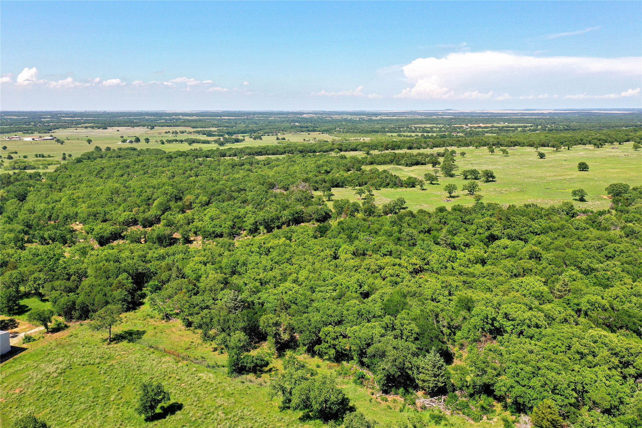 136 Acres Fm 2127 Bowie TX 76230