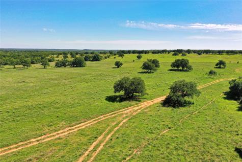 136 Acres Fm 2127 Bowie TX 76230