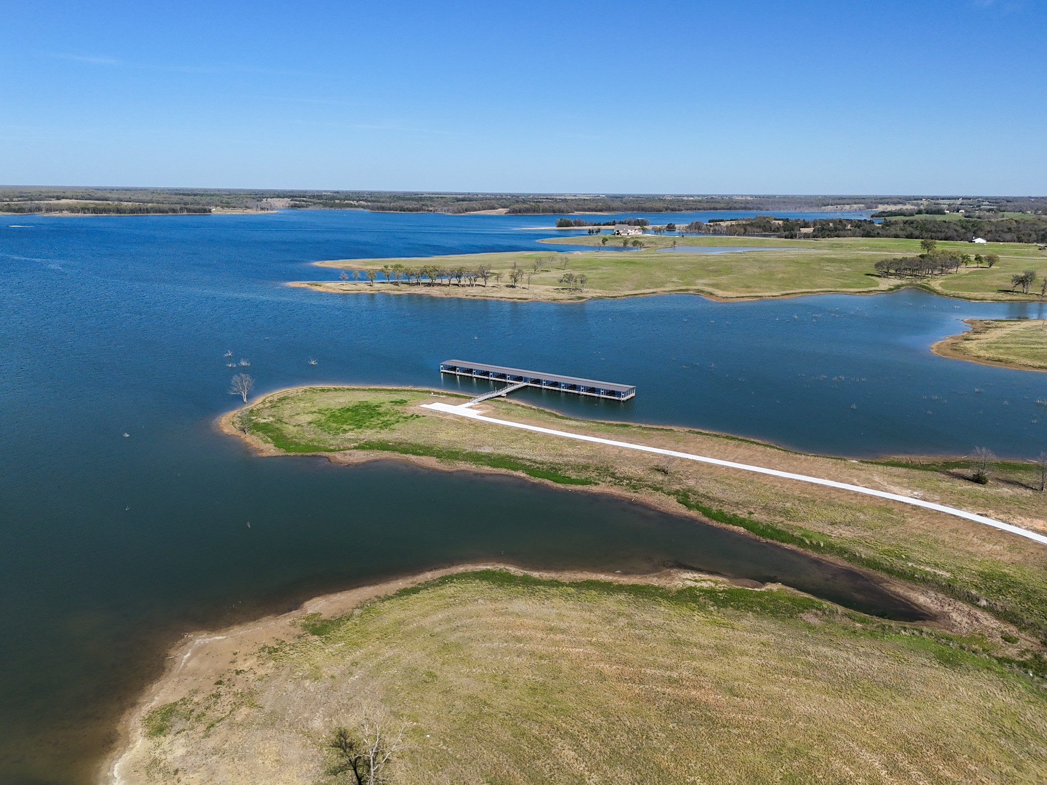 532 Lakeshore Terrace Windom TX 75492