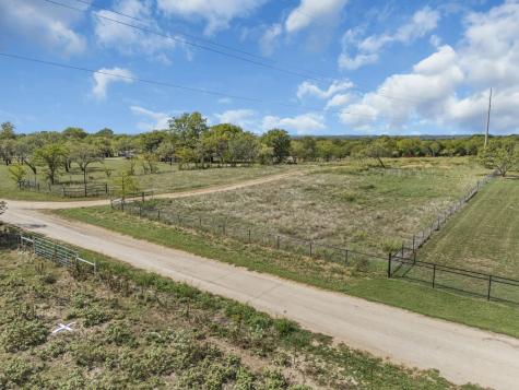 7281 Mesquite Ridge Sanger TX 76266