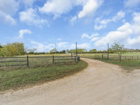 7281 Mesquite Ridge Sanger TX 76266