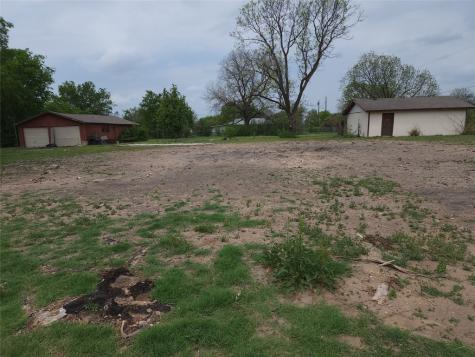 202 Woody Street Alvord TX 76225