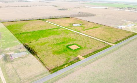 143 Private Road 14025 Blossom TX 75416