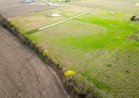 143 Private Road 14025 Blossom TX 75416