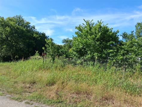 8236 Country Manor Lane Alvarado TX 76009