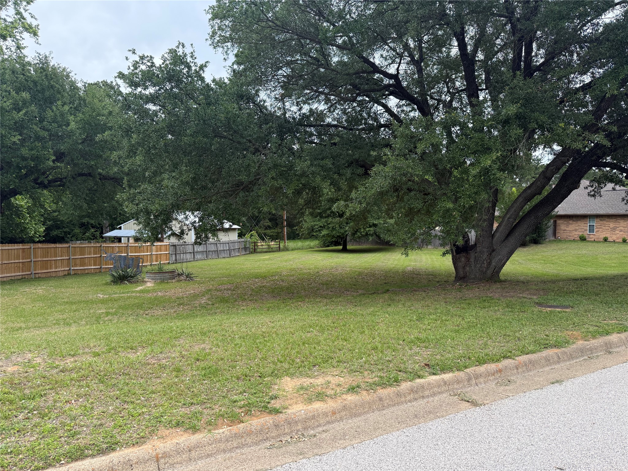 3303 Bogota Street Athens TX 75752