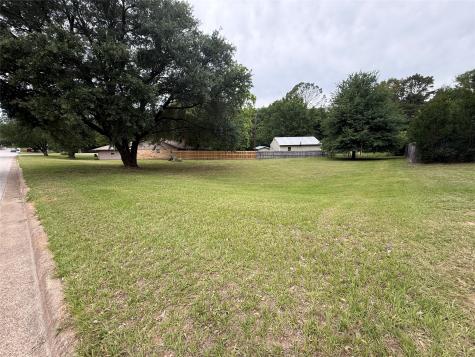 3303 Bogota Street Athens TX 75752
