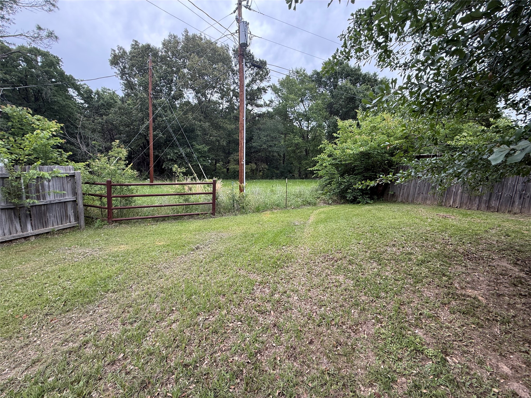 3303 Bogota Street Athens TX 75752