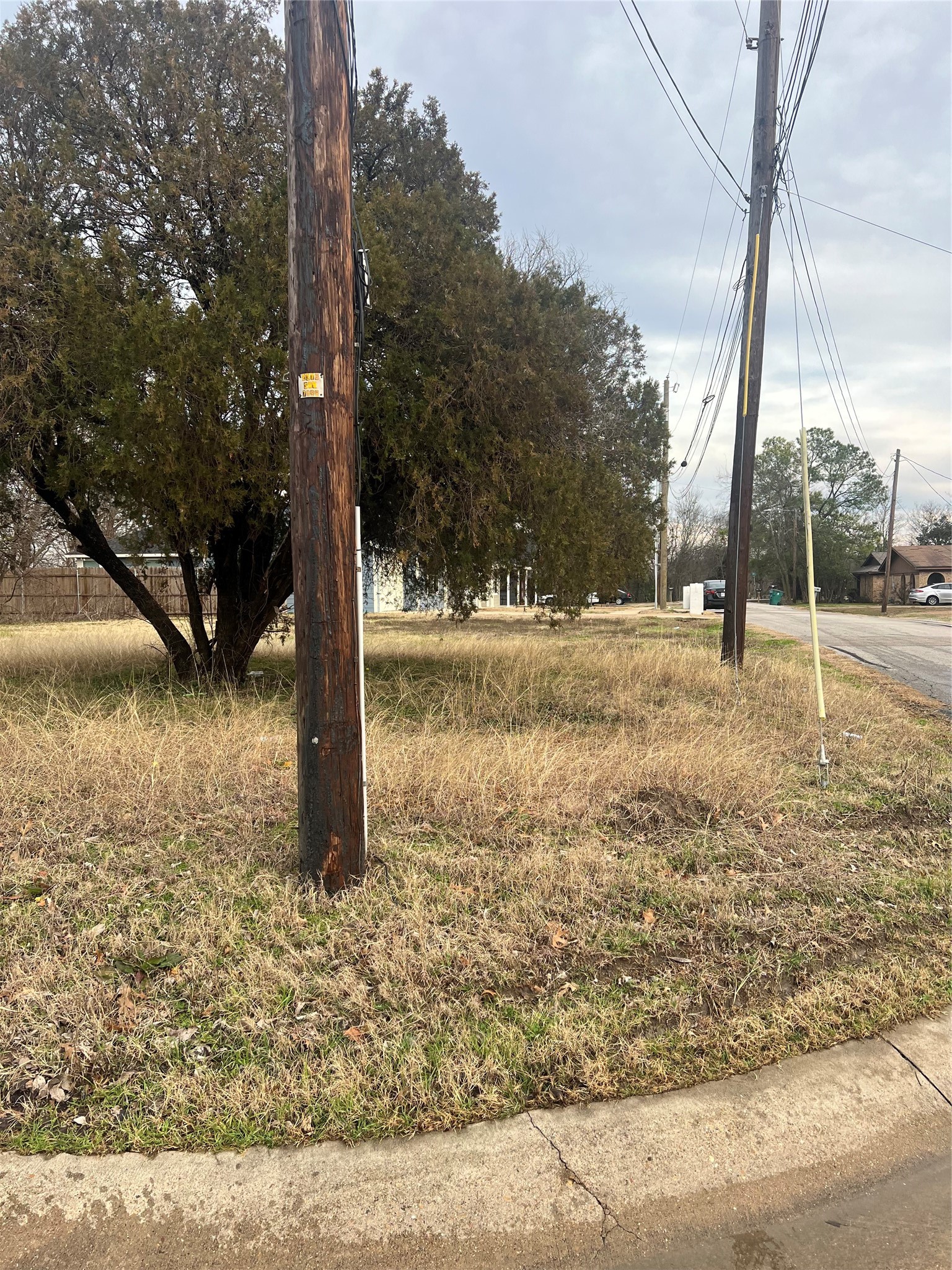 ` Campbell Street Terrell TX 75160
