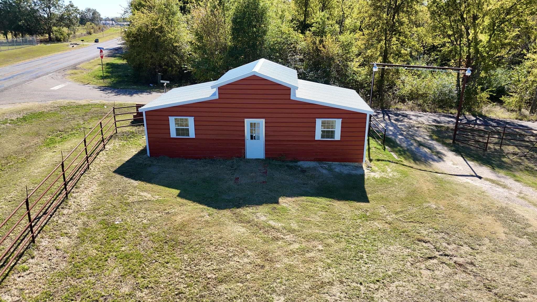 102 Rs County Road 1622 Lone Oak TX 75453