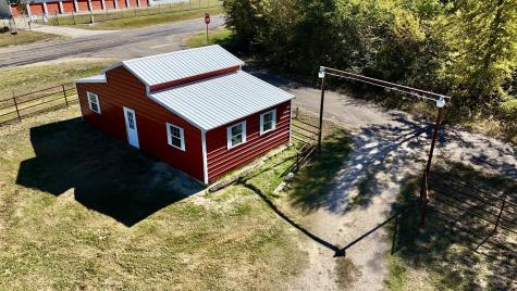 102 Rs County Road 1622 Lone Oak TX 75453