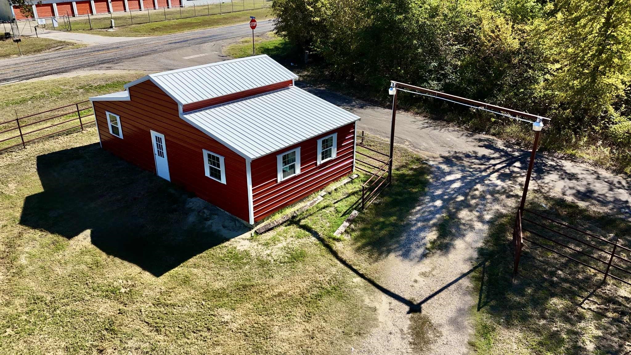 102 Rs County Road 1622 Lone Oak TX 75453