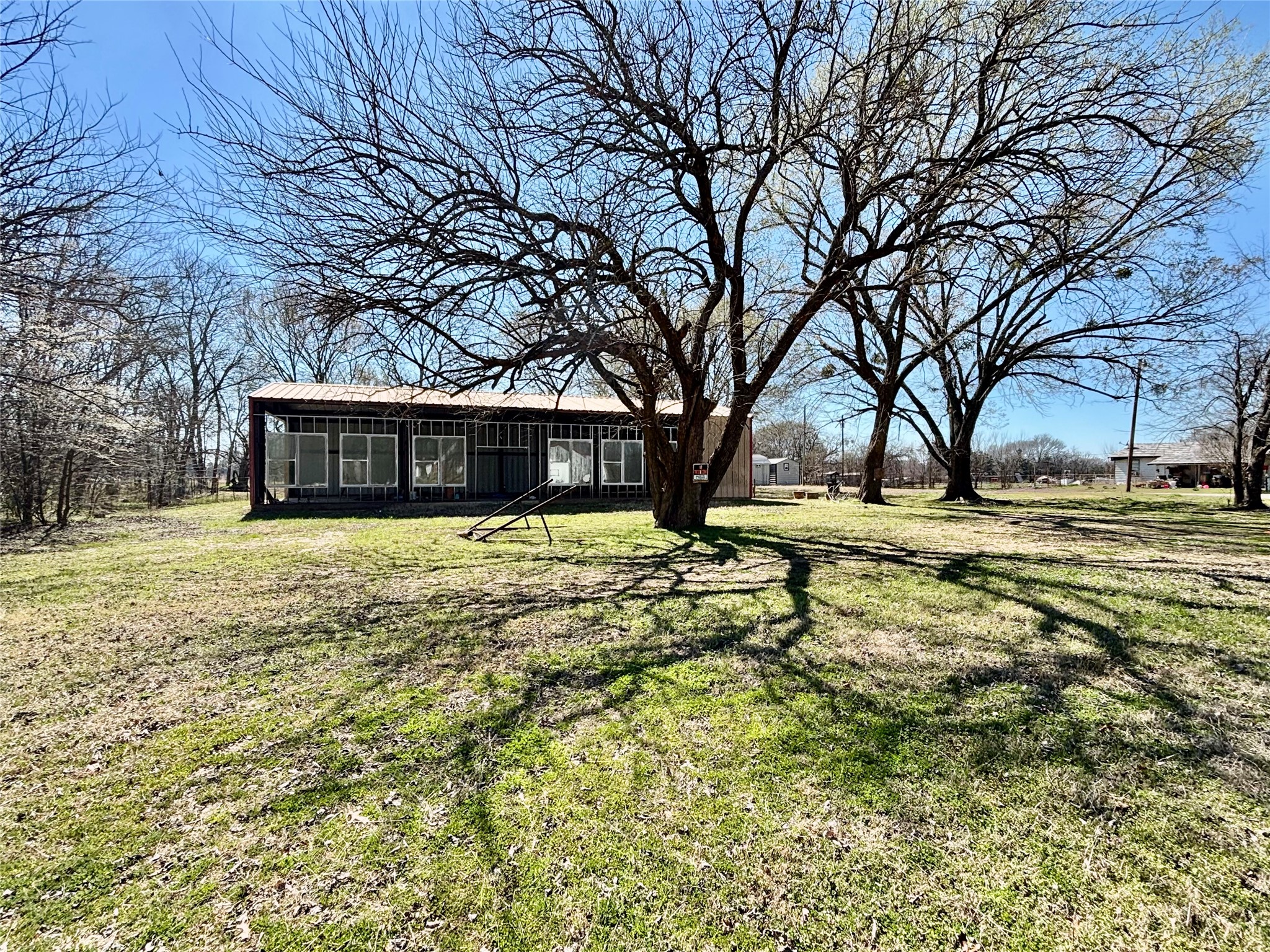 5252 E Fm 1396 Telephone TX 75488