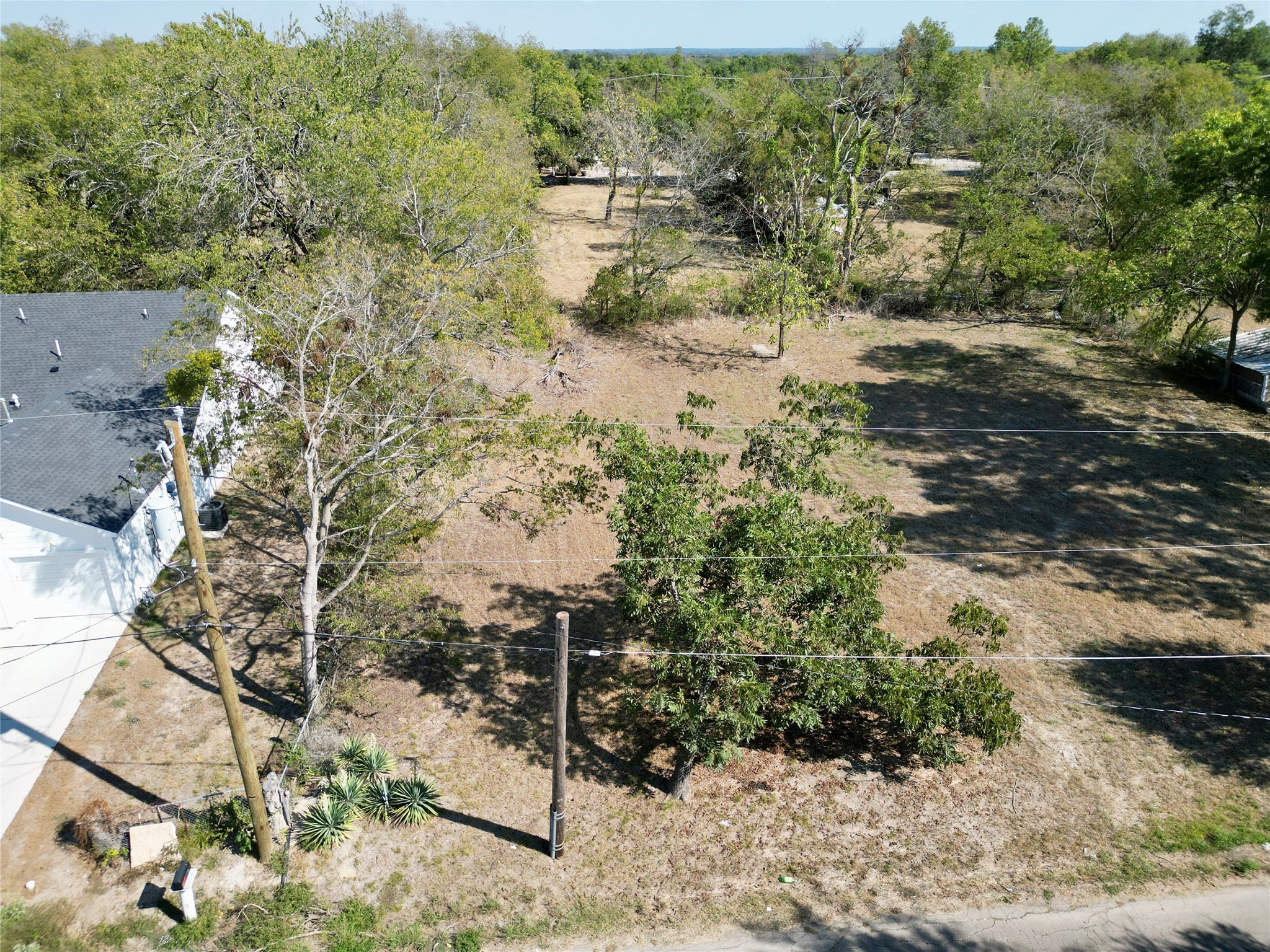 1814 Division Street Commerce TX 75428