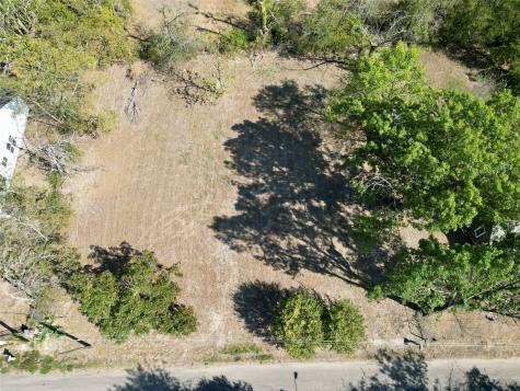 1814 Division Street Commerce TX 75428