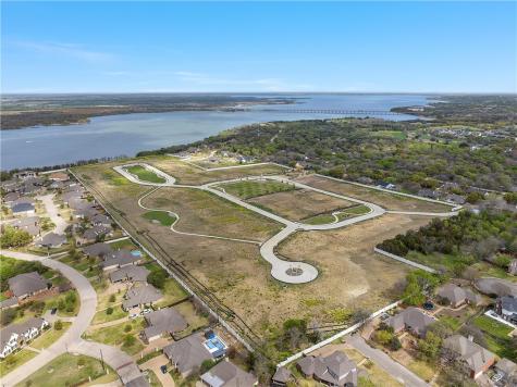 33 Pinehurst Drive Woodway TX 76712