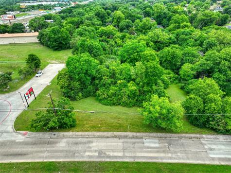 225 E Laureland Road Dallas TX 75241