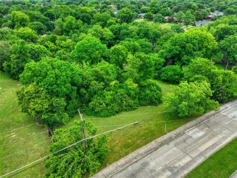 225 E Laureland Road Dallas TX 75241