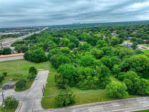225 E Laureland Road Dallas TX 75241