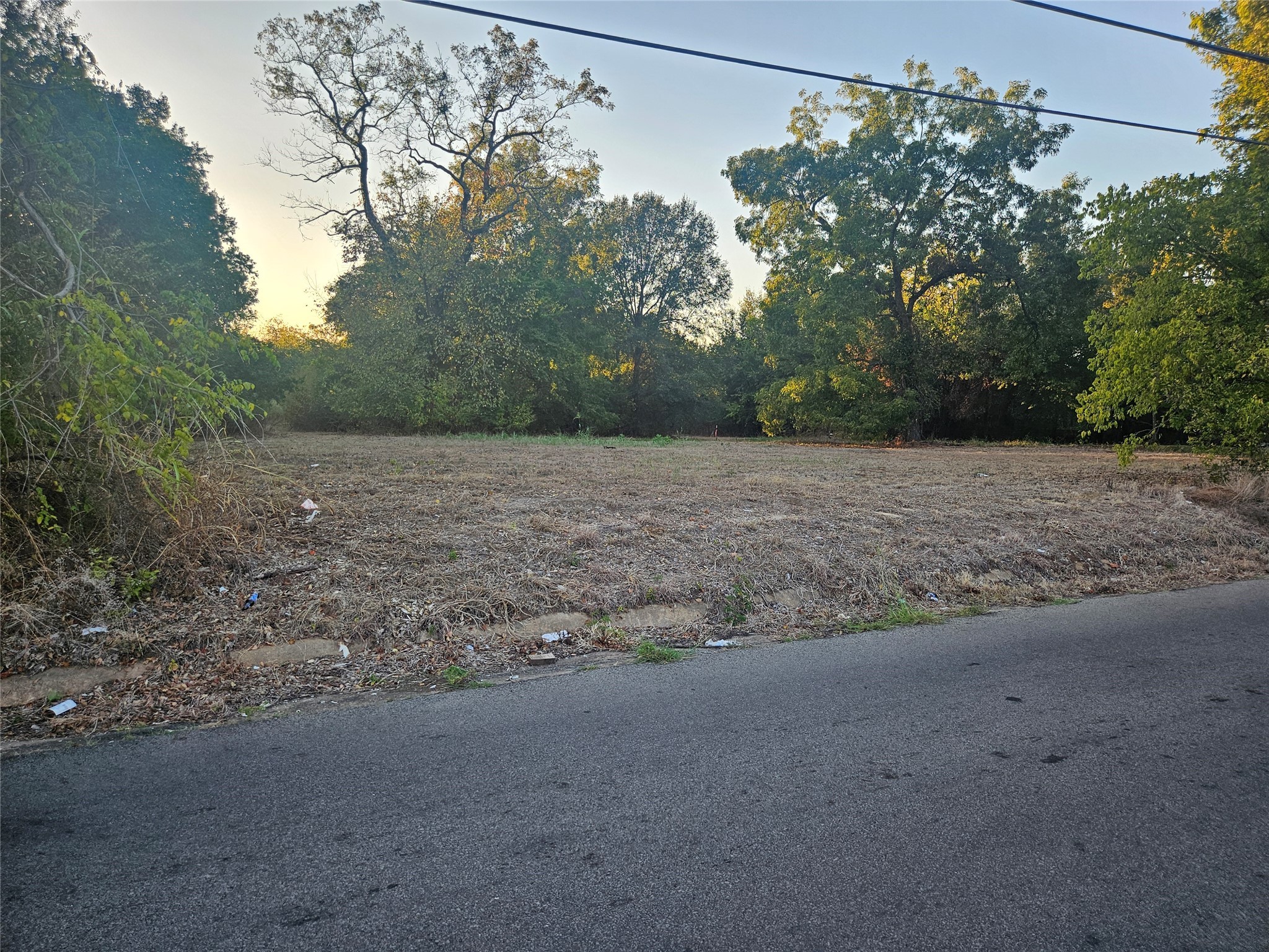 Tbd NW 7th Paris TX 75460