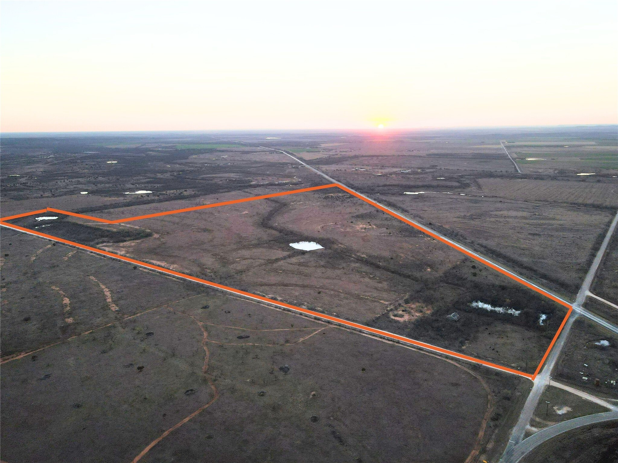 302 County Road 620 Ovalo TX 79541