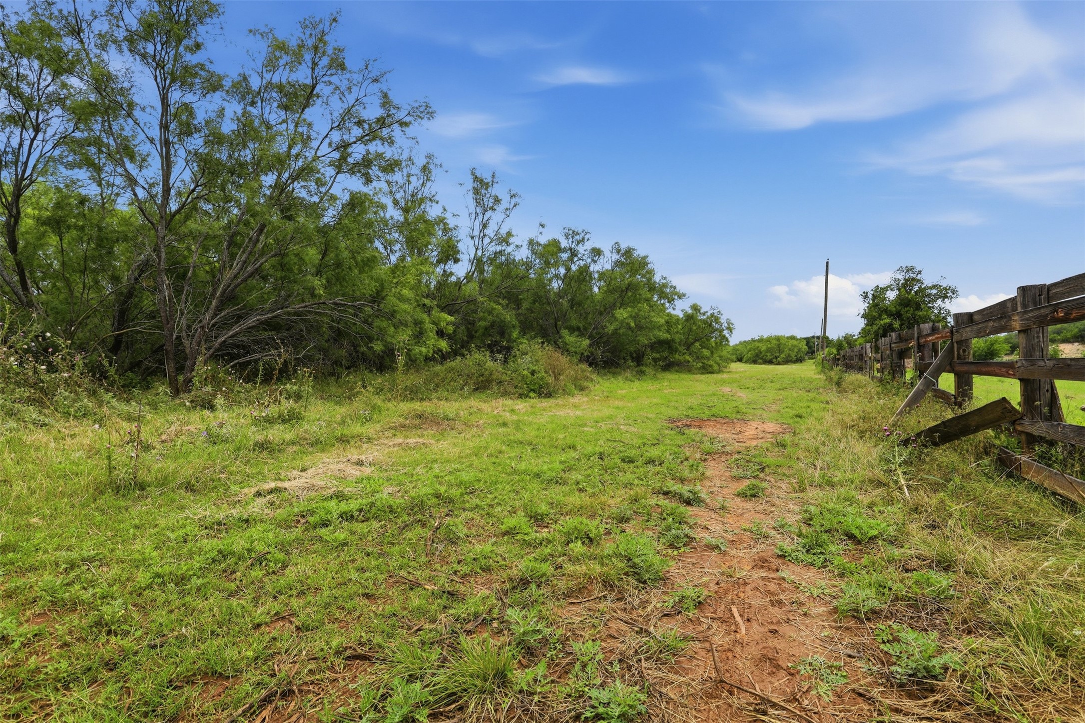 3212 Sunrise Court Granbury TX 76048
