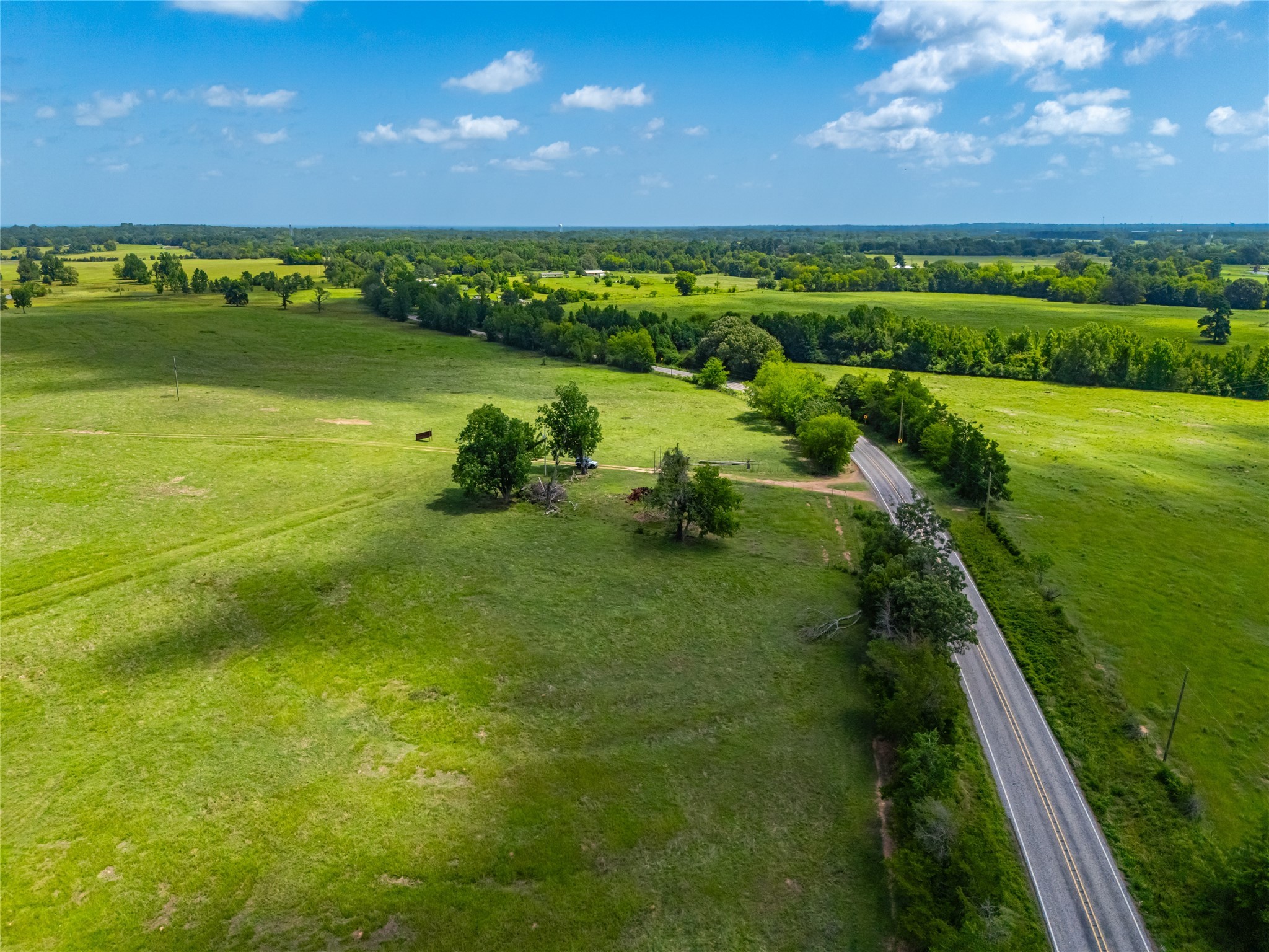 1145 N Highway 144 Omaha TX 75571