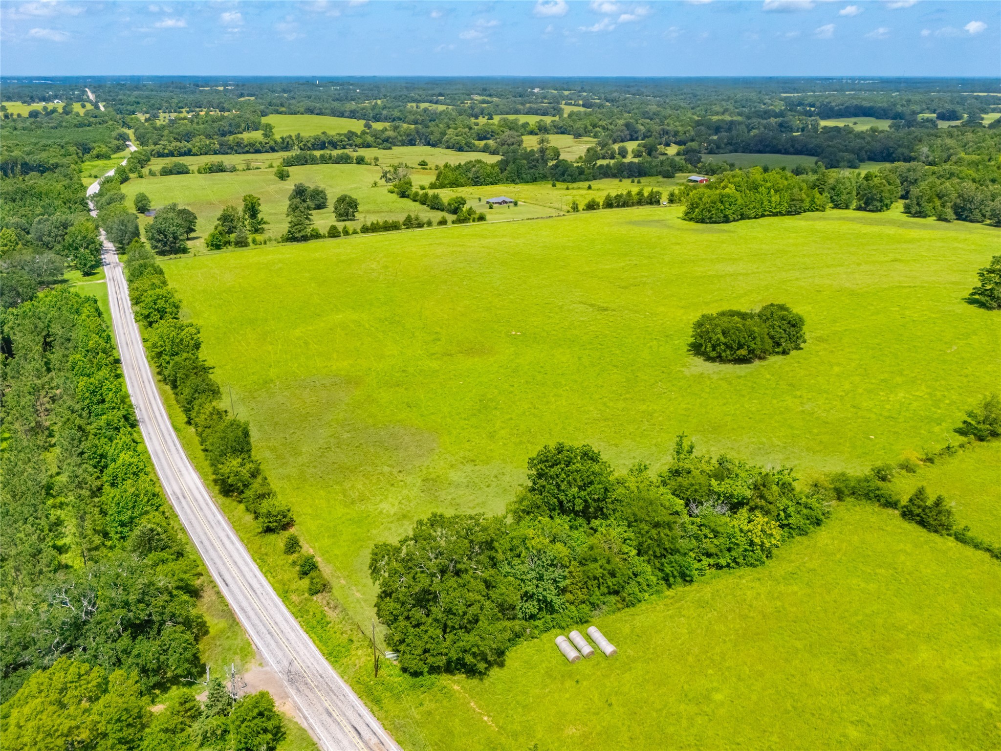 1145 N Highway 144 Omaha TX 75571