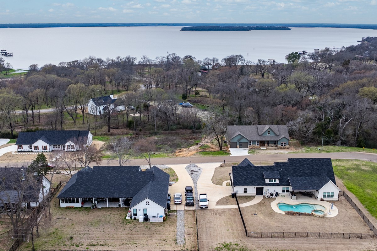 202 Splitrail Drive Mabank TX 75143