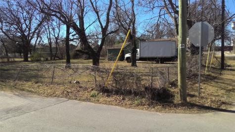 7817 Hull Avenue Dallas TX 75216