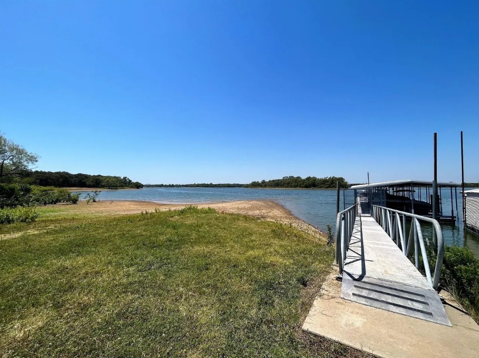 103 Wild Oak Lane Hickory Creek TX 75065
