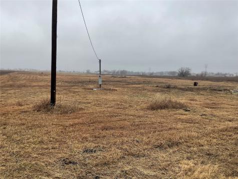 7699 NW County Road 1200 Barry TX 75102