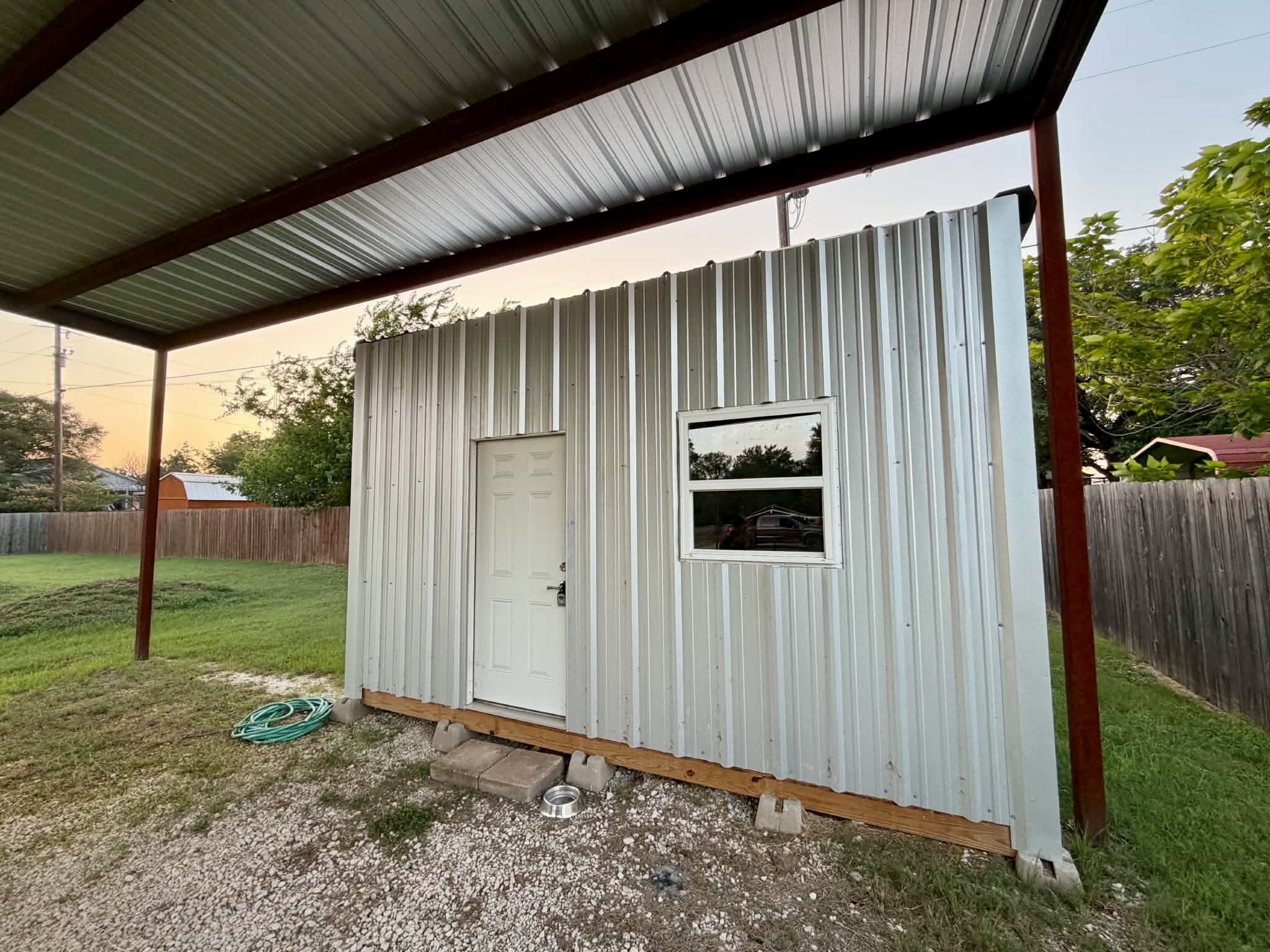 367 Cr 1627 Clifton TX 76634